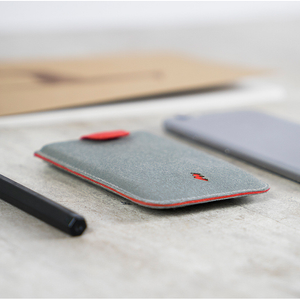 Minimalist Business Slim Foldable Pull-out Card Holder Wallet – Red