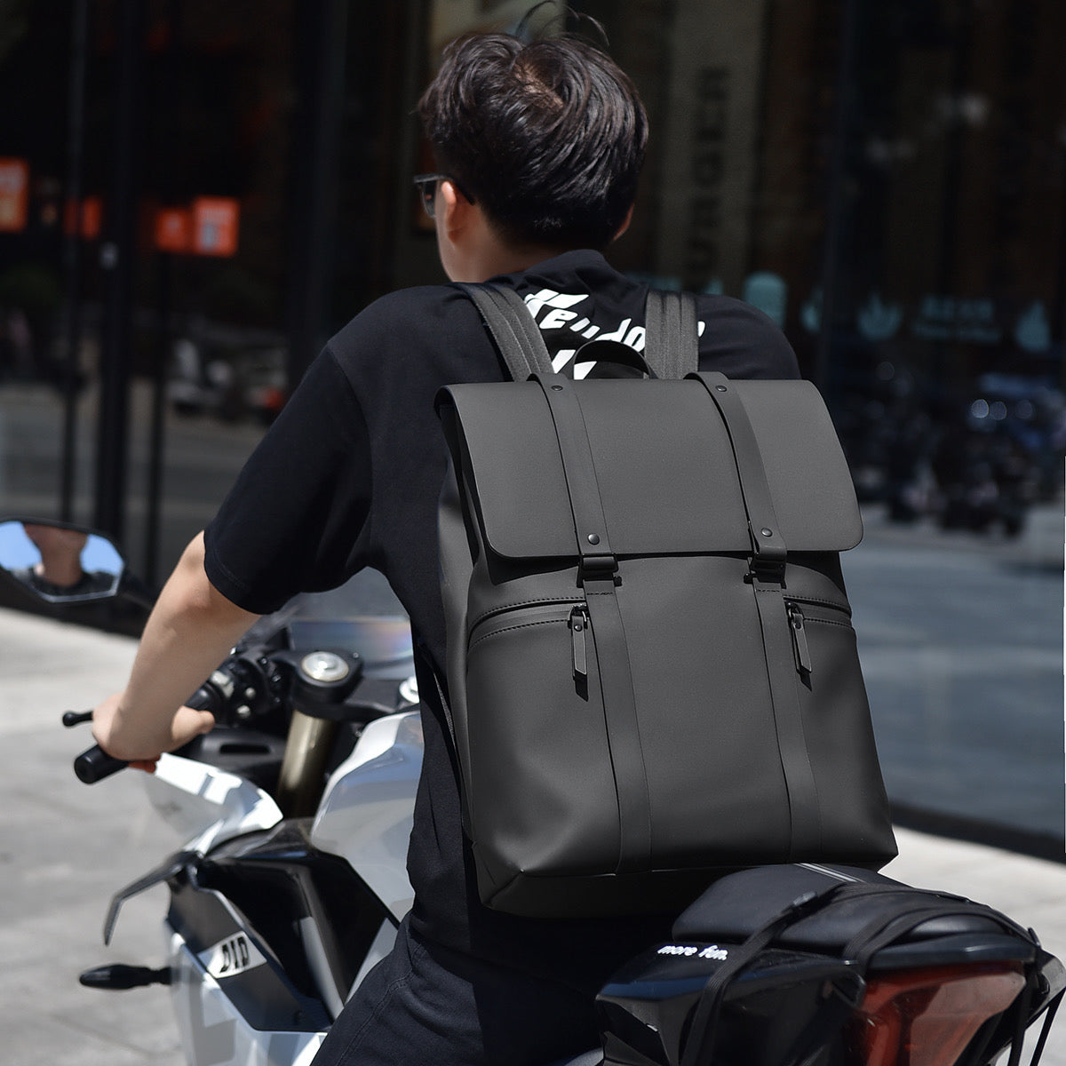 Unisex Modern Minimalist Commuter and Travel Laptop Backpack
