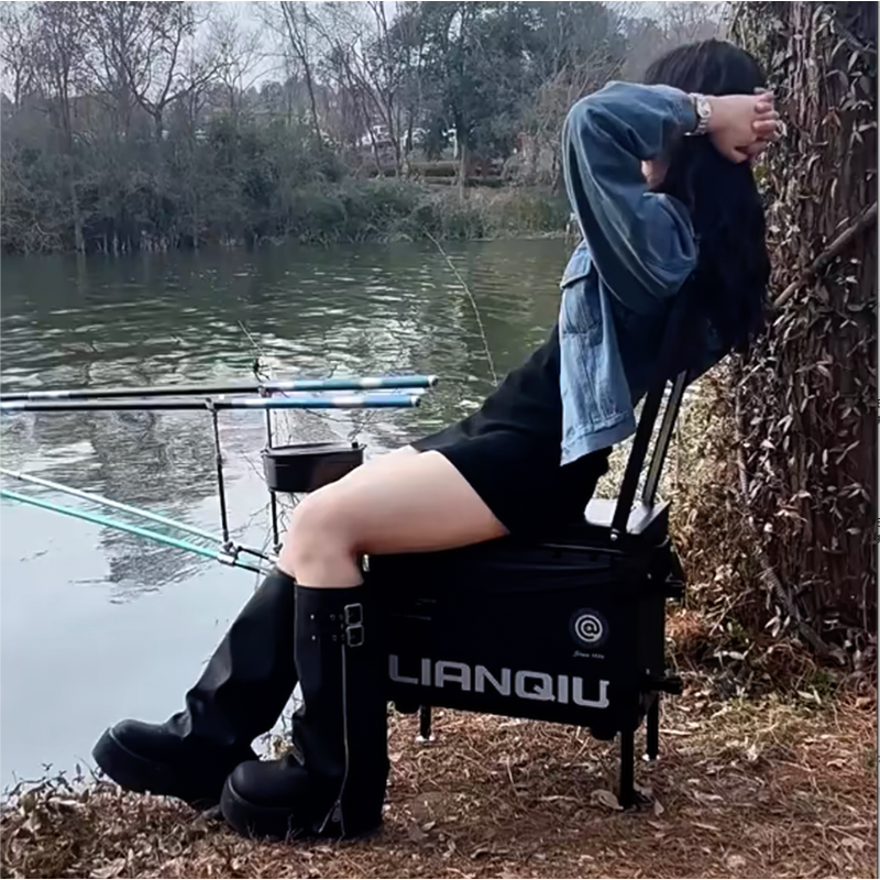 LIANQIU 29L Multifunctional Fishing Box Adjustable Legs Foldable Backrest